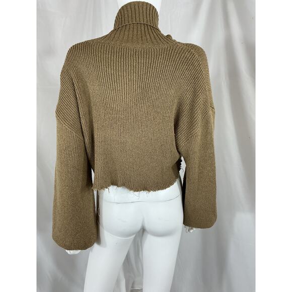 L'Academie 'Lucia' Brown Acrylic Cropped Turtleneck Sweater Size L - NWT - Picture 2 of 4
